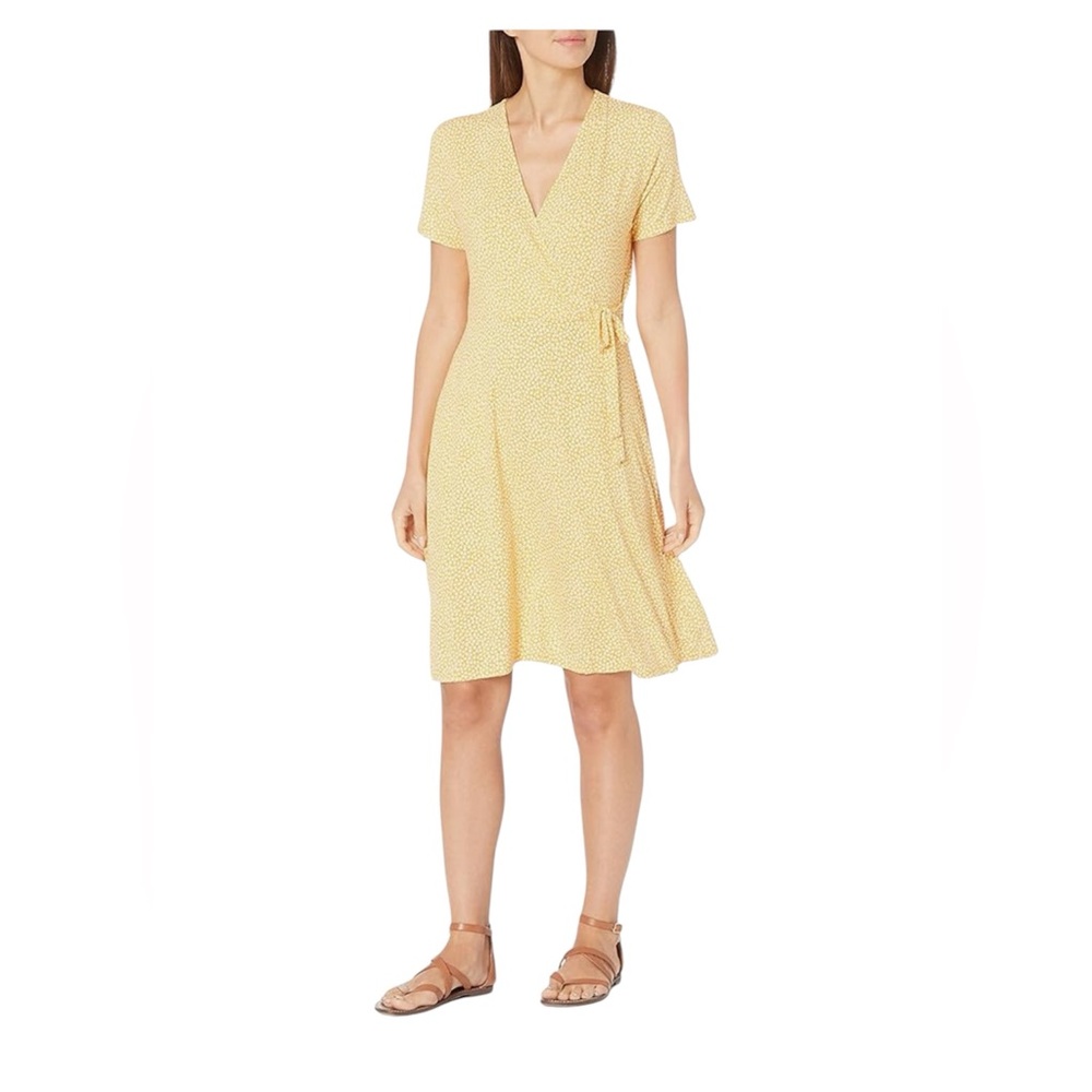 NWT Faux Wrap Dress Women’s Short Sleeve Rayon Yellow Daffodils M Amazon